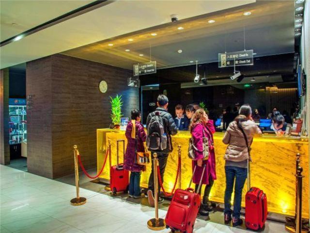 Jinjiang Inn Nanjing Road Pedestrian Streeteast Asia Hotel Shanghai Eksteriør billede