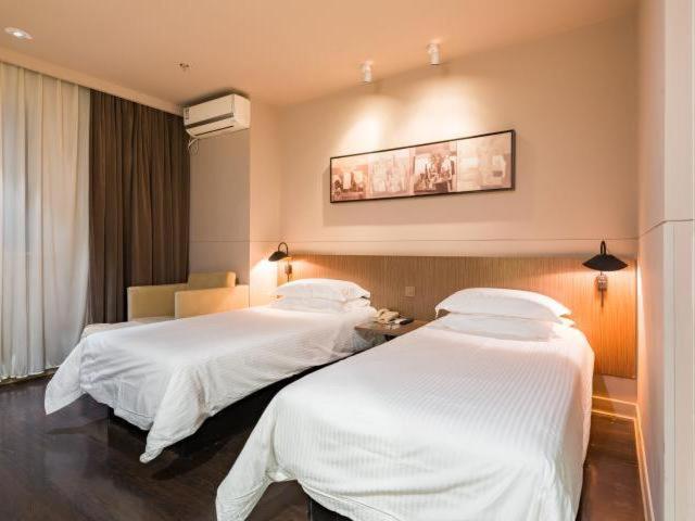 Jinjiang Inn Nanjing Road Pedestrian Streeteast Asia Hotel Shanghai Eksteriør billede