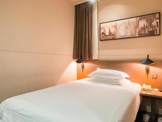 Jinjiang Inn Nanjing Road Pedestrian Streeteast Asia Hotel Shanghai Eksteriør billede
